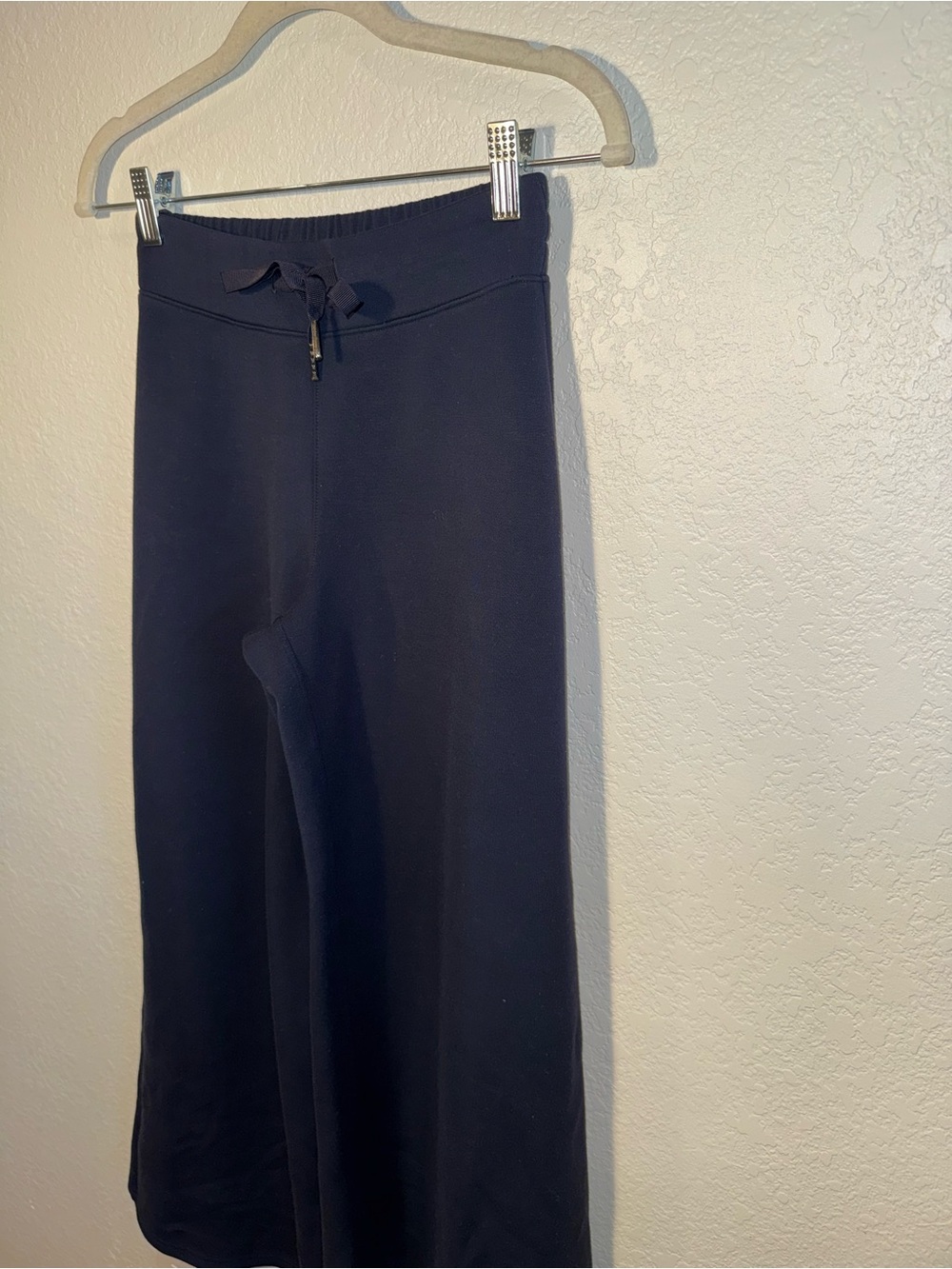 SPANX Air Essentials Navy Tie Waist High Rise Wide Leg Cropped Lounge Pants XS - Picture 4 of 7